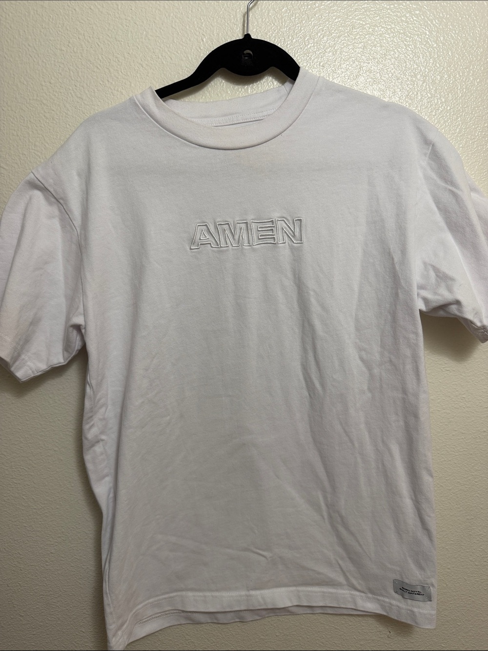 Embroidered Logo Short-Sleeve Crewneck Tee in White